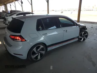 2018 Volkswagen GTI S z VIN 3VW547AU4JM266184, wystawiony jako Copart lot #57341305 z przebiegiem 156 773 mil mil oraz Szkoda całkowita • Salvage title. Historia ofert i sprzedaży dostępna na DreamBid. Obrazek 3.