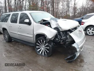 2008 GMC Yukon XL SLT 4SB with VIN 1GKFK16348J213944, listed as a IAAI auction lot 41467890 with 188,064 mi miles and . Bid and sale history available at carsss.com. Image 1.
