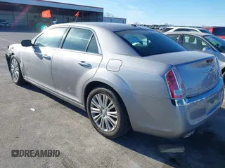 2014 Chrysler 300 C with VIN 2C3CCAKG3EH212936, listed as a IAAI auction lot 40921649 with 153,000 mi miles and . Bid and sale history available at carsss.com. Image 3.