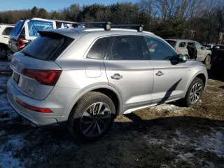 2024 Audi Q5 S line Premium Plus with VIN WA1EAAFY0R2030276, listed as a Copart auction lot 42703395 with 0 mi miles and Clean Title. Bid and sale history available at carsss.com. Image 3.
