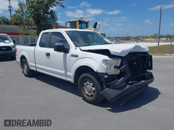 2016 Ford F-150 XL with VIN 1FTEX1C88GFD59256, listed as a IAAI auction lot 41956070 with 208,961 mi miles and . Bid and sale history available at carsss.com. Image 1.