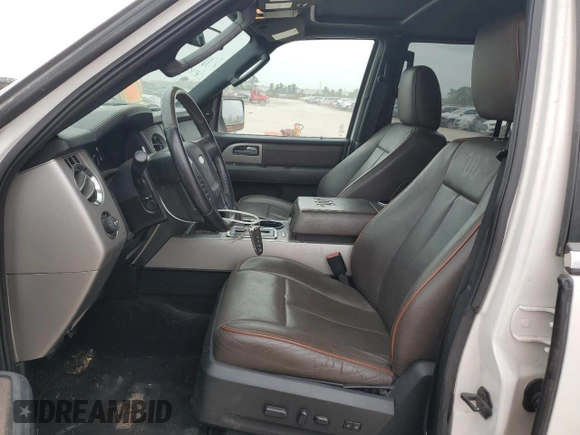 2015 Ford Expedition Max XLT с VIN 1FMJK1HT2FEF39309, выставлен на аукционе Copart как лот 51582805 с пробегом 116 877 миль миль и Списание • Salvage title. История ставок и продаж доступна на DreamBid. Изображение 7.
