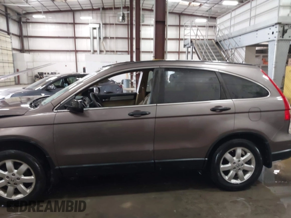 2011 Honda CR-V SE z VIN 5J6RE4H41BL010832, wystawiony jako IAAI lot #41869539 z przebiegiem 156 968 mil mil oraz . Historia ofert i sprzedaży dostępna na DreamBid. Obrazek 14.