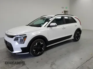2023 Kia Niro EV Wind with VIN KNDCR3L16P5054750, listed as a Copart auction lot 52991105 with 47,482 mi miles and Clean Title. Bid and sale history available at carsss.com. Image 1.