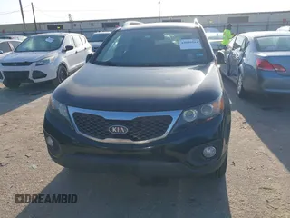 2012 Kia Sorento EX with VIN 5XYKU4A28CG206217, listed as a IAAI auction lot 42009504 with 205,522 mi miles. Bid and sale history available at carsss.com. Image 6.