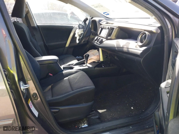 2014 Toyota RAV4 LE with VIN JTMZFREV9EJ024314, listed as a IAAI auction lot 41727669 with 139,665 mi miles. Bid and sale history available at carsss.com. Image 5.