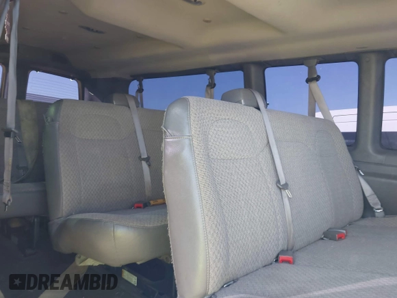 2019 Chevrolet Express Passenger LT with VIN 1GAZGPFG8K1253265, listed as a IAAI auction lot 41749111 with 65,070 mi miles and . Bid and sale history available at DreamBid. Image 8.