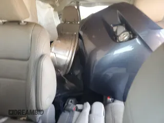 2017 Toyota Sienna XLE Auto Access Seat with VIN 5TDYZ3DC7HS789139, listed as a Copart auction lot 53200635 with Not provided miles and Salvage title. Bid and sale history available at DreamBid. Image 10.