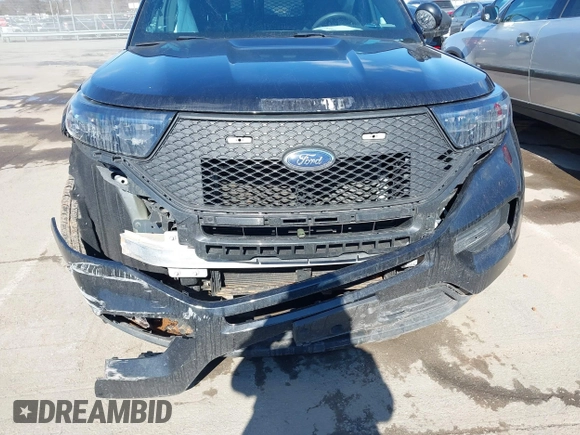 2020 Ford Police Interceptor Utility z VIN 1FM5K8AB7LGC00931, wystawiony jako IAAI lot #41598554 z przebiegiem 92 886 mil mil oraz . Historia ofert i sprzedaży dostępna na DreamBid. Obrazek 6.