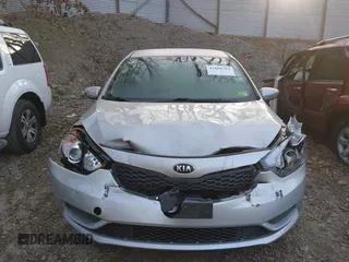 2015 Kia Forte LX with VIN KNAFX4A62F5386526, listed as a IAAI auction lot 41800783 with 124,553 mi miles. Bid and sale history available at carsss.com. Image 13.