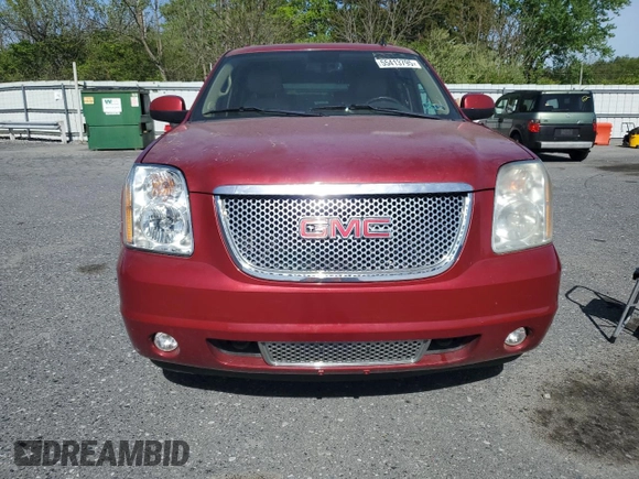 2012 GMC Yukon XL Denali with VIN 1GKS2MEFXCR309681, listed as a Copart auction lot 55413795 with 294,060 mi miles and Clean Title. Bid and sale history available at carsss.com. Image 5.