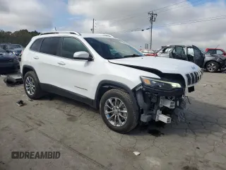 2019 Jeep Cherokee Latitude Plus with VIN 1C4PJMLX7KD251993, listed as a Copart auction lot 73103304 with 71,523 mi miles and Salvage Title. Bid and sale history available at carsss.com. Image 4.