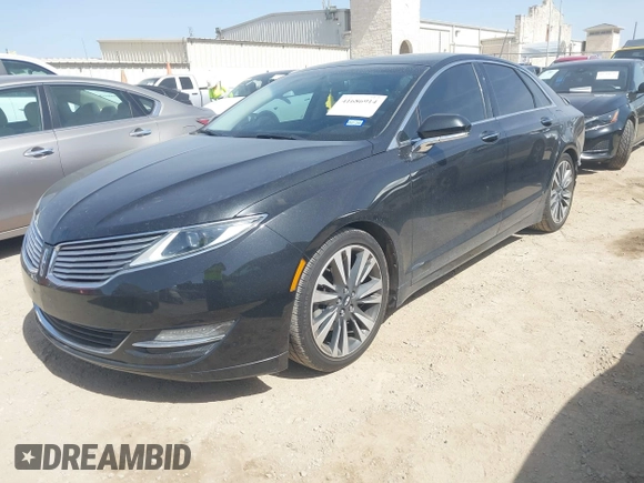 2013 Lincoln MKZ z VIN 3LN6L2GK4DR827120, wystawiony jako IAAI lot #41686914 z przebiegiem 76 114 mil mil oraz . Historia ofert i sprzedaży dostępna na DreamBid. Obrazek 2.