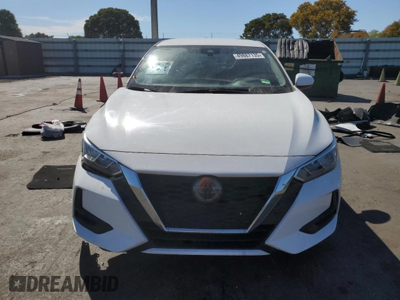2022 Nissan Sentra S z VIN 3N1AB8BV9NY252853, wystawiony jako Copart lot #49887135 z przebiegiem 41 649 mil mil oraz Szkoda całkowita • Salvage title. Historia ofert i sprzedaży dostępna na DreamBid. Obrazek 5.