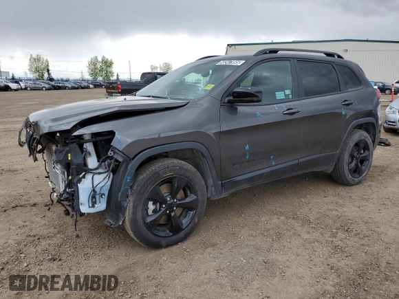 2023 Jeep Cherokee Altitude Lux z VIN 1C4PJMMB8PD103314, wystawiony jako Copart lot #58347995 z przebiegiem 66 317 mil mil oraz Szkoda całkowita • Salvage title. Historia ofert i sprzedaży dostępna na DreamBid. Obrazek 1.