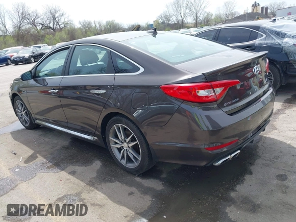 2015 Hyundai Sonata Sport with VIN 5NPE34AB7FH127912, listed as a IAAI auction lot 41918678 with 38,104 mi miles and . Bid and sale history available at carsss.com. Image 3.