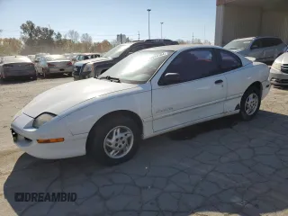 1995 Pontiac Sunfire SE z VIN 1G2JB1244S7508975, wystawiony jako Copart lot #76954164 z przebiegiem 76 187 mil mil oraz Tytuł czysty. Historia ofert i sprzedaży dostępna na DreamBid. Obrazek 1.