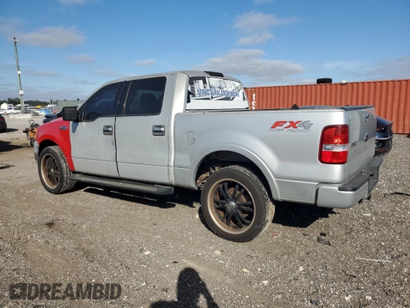 2004 Ford F-150 XLT with VIN 1FTPW14524KA67802, listed as a Copart auction lot 87578135 with 211,584 mi miles and Clean Title. Bid and sale history available at carsss.com. Image 2.