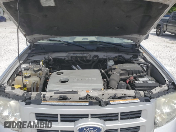 2011 Ford Escape Hybrid with VIN 1FMCU5K34BKA69444, listed as a Copart auction lot 55314015 with 368,729 mi miles and Salvage title. Bid and sale history available at DreamBid. Image 12.