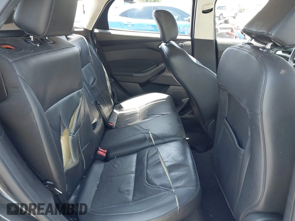 2015 Ford Focus Titanium with VIN 1FADP3N27FL380525, listed as a IAAI auction lot 42493542 with 86,423 mi miles and . Bid and sale history available at DreamBid. Image 8.