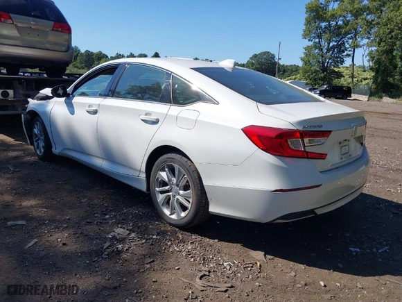 2018 Honda Accord Sedan LX 1.5T with VIN 1HGCV1F17JA162483, listed as a IAAI auction lot 40238326 with NaN miles. Bid and sale history available at carsss.com. Image 3.