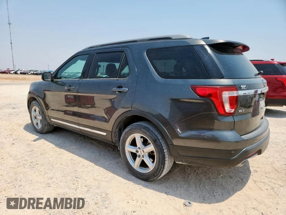 2018 Ford Explorer XLT z VIN 1FM5K7D83JGA55572, wystawiony jako Copart lot #61213325 z przebiegiem 46 128 mil mil oraz Szkoda całkowita • Salvage title. Historia ofert i sprzedaży dostępna na DreamBid. Obrazek 2.