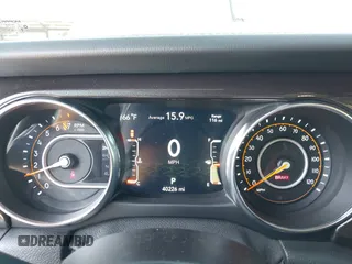 2019 Jeep Wrangler Unlimited Sahara with VIN 1C4HJXEG6KW644553, listed as a IAAI auction lot 42465842 with 40,226 mi miles and . Bid and sale history available at DreamBid. Image 7.