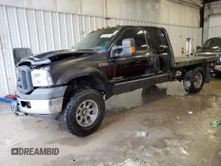 1999 Ford F-350 XL z VIN 1FTSX31F1XEE06570, wystawiony jako Copart lot #46873335 z przebiegiem 336 064 mil mil oraz Nie do naprawy • Non repairable. Historia ofert i sprzedaży dostępna na DreamBid. Obrazek 1.