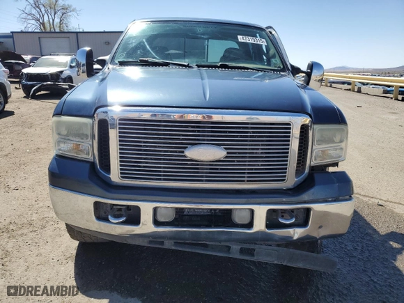 2006 Ford Super Duty F-250 XL with VIN 1FTSW21P76EA34625, listed as a Copart auction lot 47319315 with 217,137 mi miles and Salvage Title. Bid and sale history available at carsss.com. Image 5.