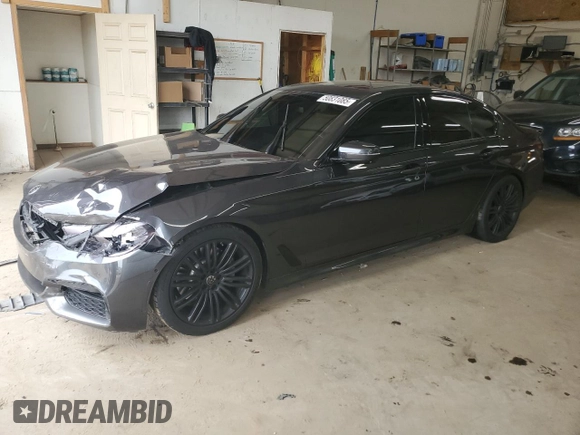 2018 BMW 5 Series 540i xDrive z VIN WBAJE7C59JWC56481, wystawiony jako Copart lot #50831085 z przebiegiem 105 558 mil mil oraz Szkoda całkowita • Salvage title. Historia ofert i sprzedaży dostępna na DreamBid. Obrazek 1.