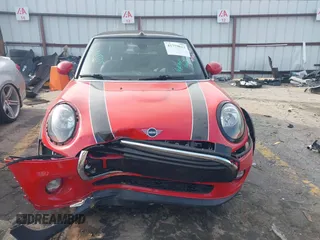 2019 MINI Convertible Cooper with VIN WMWWG5C59K3F79792, listed as a IAAI auction lot 41779813 with 25,671 mi miles and . Bid and sale history available at DreamBid. Image 12.