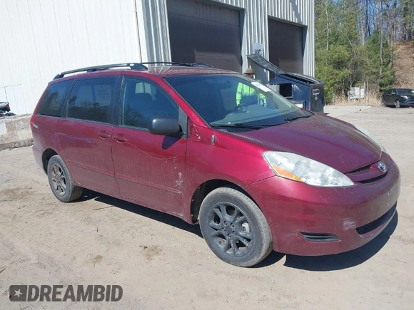 2006 Toyota Sienna LE with VIN 5TDBA23C56S057131, listed as a IAAI auction lot 42051907 with 135,950 mi miles. Bid and sale history available at carsss.com. Image 1.