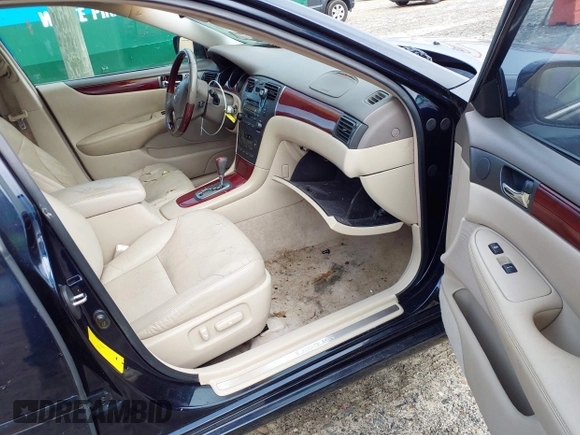 2004 Lexus ES 350 with VIN JTHBA30G145028336, listed as a IAAI auction lot 41753640 with 109,211 mi miles and . Bid and sale history available at DreamBid. Image 5.