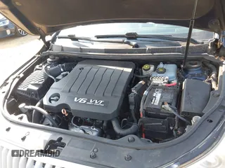 2011 Buick LaCrosse CXS with VIN 1G4GE5ED0BF376475, listed as a IAAI auction lot 42776202 with 273,086 mi miles and . Bid and sale history available at DreamBid. Image 10.