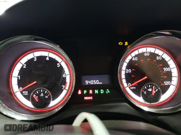 2017 Dodge Grand Caravan SE z VIN 2C4RDGBG7HR822519, wystawiony jako Copart lot #59935725 z przebiegiem 94 050 mil mil oraz Szkoda całkowita • Salvage title. Historia ofert i sprzedaży dostępna na DreamBid. Obrazek 9.