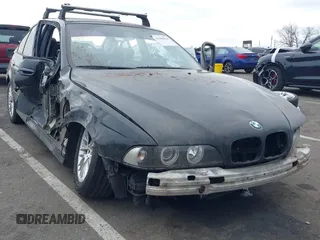 2003 BMW 5 Series 530i with VIN WBADT53433CE95107, listed as a IAAI auction lot 41688820 with 229,553 mi miles. Bid and sale history available at carsss.com. Image 1.