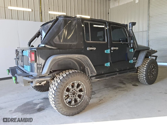 2007 Jeep Wrangler Unlimited X with VIN 1J4GA391X7L145896, listed as a Copart auction lot 45404625 with 152,278 mi miles and Clean Title. Bid and sale history available at carsss.com. Image 3.