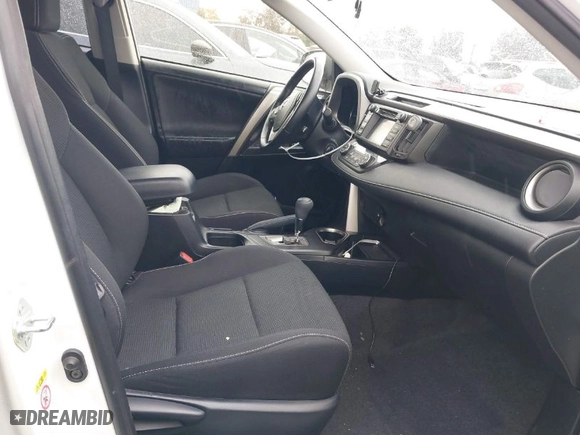 2018 Toyota RAV4 XLE with VIN JTMWFREVXJJ202406, listed as a IAAI auction lot 41789165 with 48,026 mi miles. Bid and sale history available at carsss.com. Image 5.
