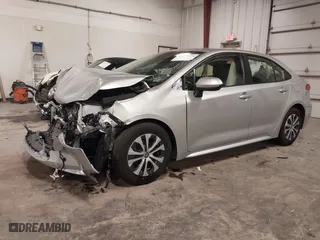 2022 Toyota Corolla Hybrid LE with VIN JTDEAMDE2N3012902, listed as a IAAI auction lot 41469524 with 40,819 mi miles. Bid and sale history available at carsss.com. Image 20.