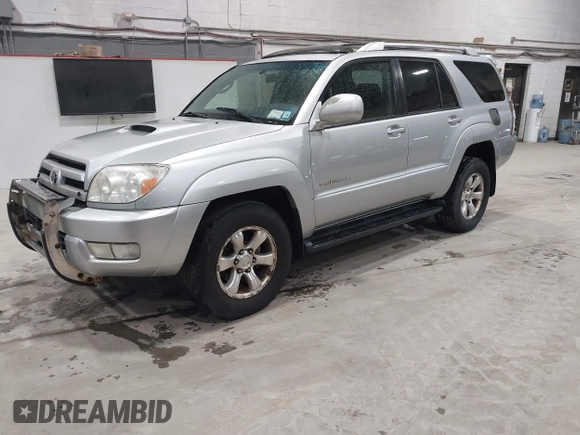 2004 Toyota 4Runner SR5 with VIN JTEBU14R340039078, listed as a IAAI auction lot 42354401 with 319,757 mi miles and . Bid and sale history available at DreamBid. Image 2.