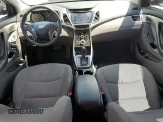 2015 Hyundai Elantra SE z VIN 5NPDH4AE7FH567958, wystawiony jako Copart lot #58691075 z przebiegiem 146 970 mil mil oraz Tytuł czysty. Historia ofert i sprzedaży dostępna na DreamBid. Obrazek 8.