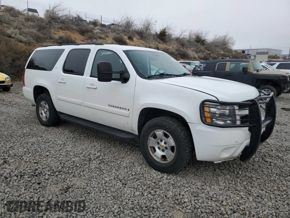 2008 Chevrolet Suburban LT w/3LT with VIN 1GNFK16368J232675, listed as a Copart auction lot 50056095 with 210,518 mi miles and Salvage Title. Bid and sale history available at carsss.com. Image 4.