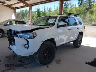 2019 Toyota 4Runner SR5 с VIN JTEBU5JR0K5630450, выставлен на аукционе IAAI как лот 42386961 с пробегом 104 733 миль миль и . История ставок и продаж доступна на DreamBid. Изображение 18.