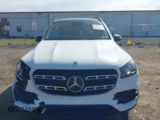 2021 Mercedes-Benz GLS 580 with VIN 4JGFF8GE9MA566937, listed as a IAAI auction lot 41823174 with 61,404 mi miles and . Bid and sale history available at DreamBid. Image 12.