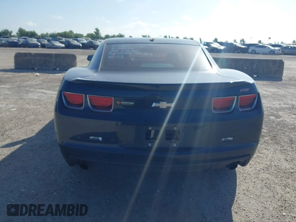 2013 Chevrolet Camaro LT с VIN 2G1FC1E36D9127740, выставлен на аукционе IAAI как лот 42783243 с пробегом 157 329 миль миль и . История ставок и продаж доступна на DreamBid. Изображение 16.