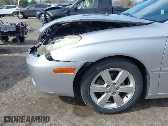 2005 Lexus ES 350 with VIN JTHBA30G955105150, listed as a IAAI auction lot 41803841 with 108,414 mi miles and . Bid and sale history available at DreamBid. Image 14.