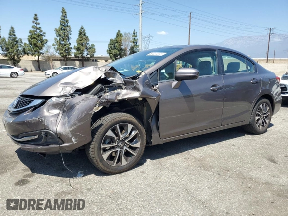 2015 Honda Civic EX z VIN 2HGFB2F83FH524469, wystawiony jako Copart lot #56207075 z przebiegiem 85 678 mil mil oraz Szkoda całkowita • Salvage title. Historia ofert i sprzedaży dostępna na DreamBid. Obrazek 1.