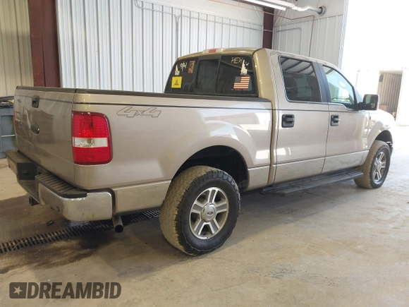 2006 Ford F-150 XLT z VIN 1FTPW14V26KD91366, wystawiony jako IAAI lot #42837337 z przebiegiem 195 334 mil mil oraz . Historia ofert i sprzedaży dostępna na DreamBid. Obrazek 4.