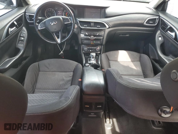 2017 Infiniti QX30 z VIN SJKCH5CP7HA037478, wystawiony jako Copart lot #48226955 z przebiegiem 104 963 mil mil oraz Szkoda całkowita • Salvage title. Historia ofert i sprzedaży dostępna na DreamBid. Obrazek 8.