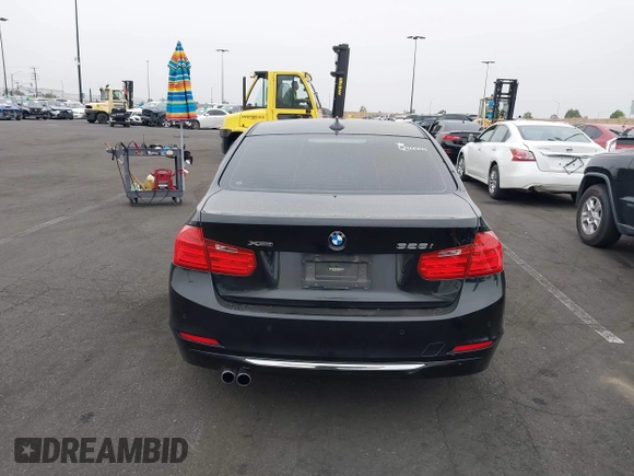 2014 BMW 3 Series 328i xDrive with VIN WBA3B5C51EP543364, listed as a IAAI auction lot 42138365 with 145,243 mi miles and . Bid and sale history available at DreamBid. Image 17.